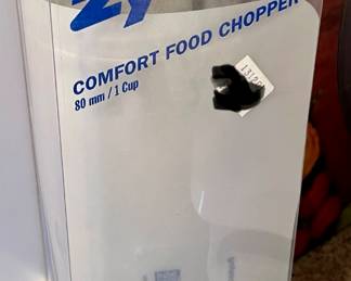 *NEW  -  ZYLISS FOOD CHOPPER
