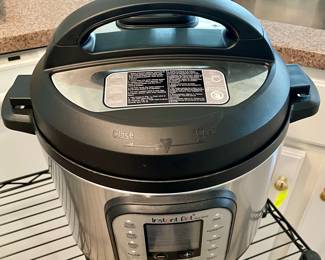 INSTANT POT