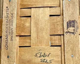 VINTAGE LONGABERGER BREAD BASKET W/LINER