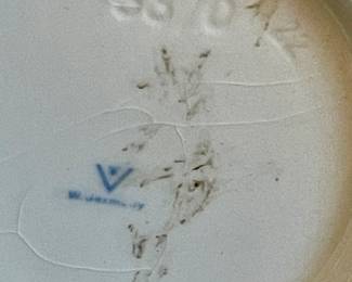 VINTAGE HUMMEL BOY WITH LAMB