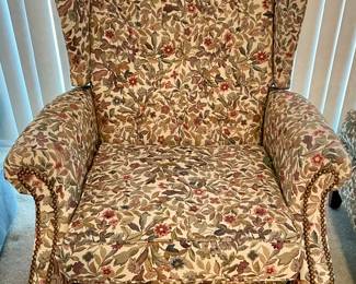 WINGBACK RECLINER