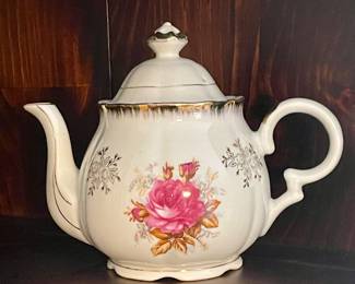 Vintage/Antique Teapot 