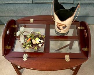 4-PANE BUTLERS TABLE