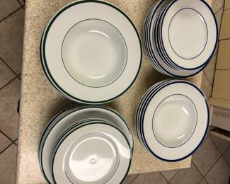 Williams Sonoma -2 sets 