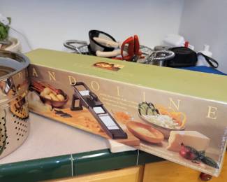 lots of un opened kitchen gadgets