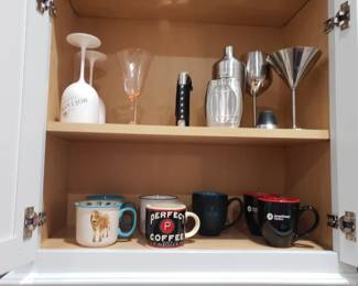 MUGS AND GLASSES