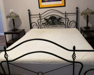 QUEEN BED WITH METAL FRAME