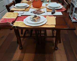 ANTIQUE DROP LEAF DINING TABLE AND 4 CHAIRS