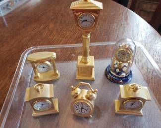 MINI CLOCK COLLECTIBLES