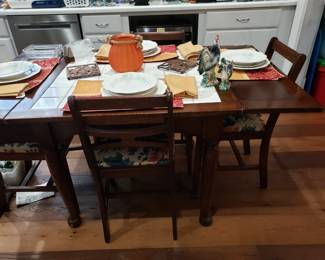 ANTIQUE DROP LEAF DINING TABLE AND 4 CHAIRS
