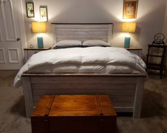 BEDROOM SUITE WITH BED, LUXURY MATTRESS & BOXSPRING, PAIR OF NIGHT STANDS AND DRESSER