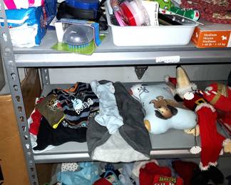 Pet supplies (Huge number of small dog clothing)