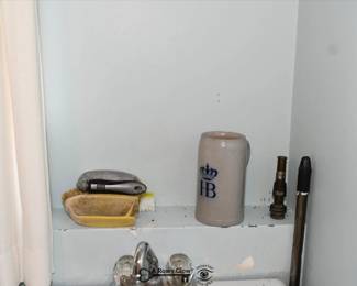 385Laundry Room