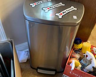 #177	Silver Trash Can	 $20.00 
