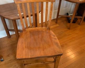 #16	 Oak Slat Back Odd Dining Chair	 $30.00 
