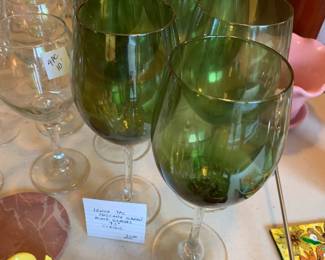 #155	Lenox 7 pc Tuscany Green Wine Glasses  9.5" - Classic	 $20.00 
