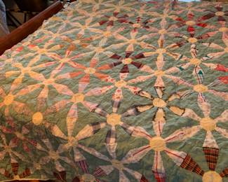 #75	Daisy Green Quilt 62x76 (as is scrappy)	 $25.00 
