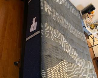 #87	Full Sealey Mattress with Low Profile Box Spring and Frame	 $175.00 
