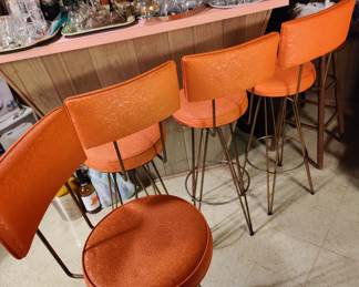 PINK-Top Bar ALSO FOR SALE ! ! 
Set of 4 Swivel Bar Stools ... Must see in person to believe .... 