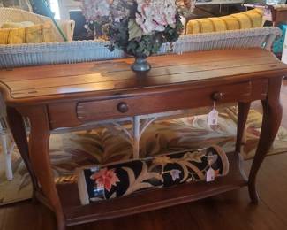 Pine sofa table