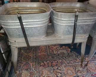 Vintage galvanized washtubs (2 available)