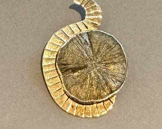 Sterling Silver Ammonite Pendant/Brooch