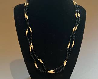 Freshwater Pearls and Black Onyx Necklace 