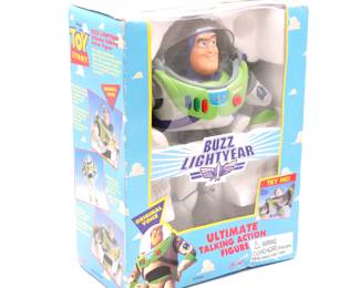 Thinkway Toys Buzz Lightyear Ultimate Talking Action Figure 