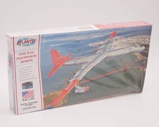 Atlantis Models USAF B-36 Peacemaker Bomber 1/184 Scale Model Kit - New in Box 