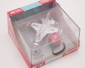 Amour Collection 1/100& 1/8 Scale Die Cast F-16 Falcon Thunderbirds w Helmet 