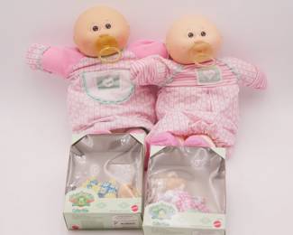 Cabbage Patch Kid Lot with 2 Large Dolls, 2 Small Dolls, & Extras 