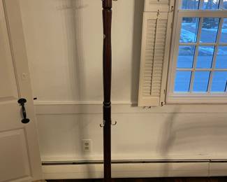 Sturdy coat rack