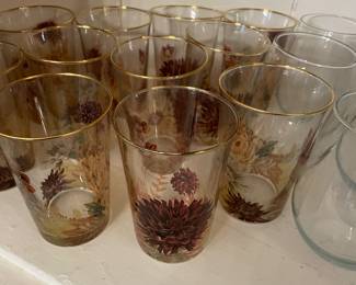 Williams Sonoma Harvest Bloom Tumblers