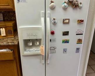 #9022 • Whirlpool Refrigerator