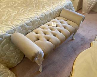 #6002 • Bedroom Bench