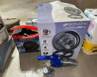 #10034 • 2 Fans and Hand Vacuum