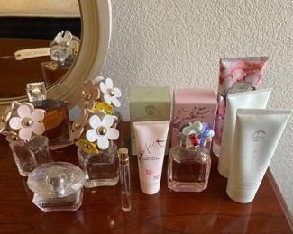 #5005 • Perfume and Lotion Collection