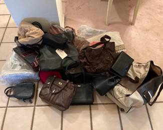 #1022 • Collection of Purses and Tote Bags