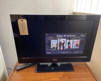 #5006 • 26” RCA TV