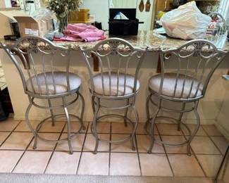 #2002 • 3 Barstools