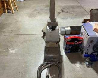 #10032 • Hoover Deep Cleaner