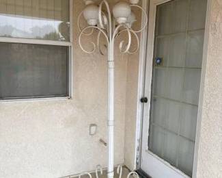 #11008 • Outdoor Lamp