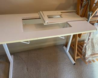 Sewing table