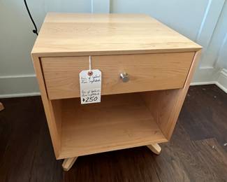 Copeland Vermont Furniture Nightstands
