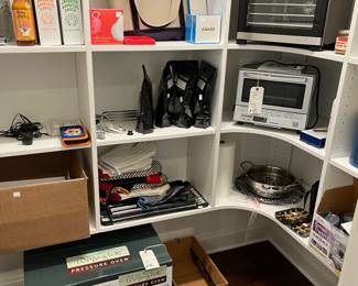 Assorted Pantry Items