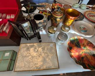 Capiz Shell Art Box and Coasters, Lacquer Ware, Asian Art Etc. 