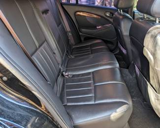 BACK SEATS, PASSENGER SIDE
