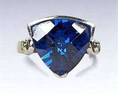 Lovely 14k White Gold Blue Spinel & Diamond Ring. Sz 7, sizable
