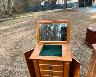 Jewelry Chest - Top view