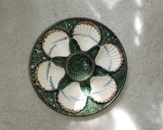 MAJOLICA OYSTER PLATE